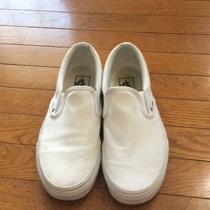 white slip on vans womens 7.5